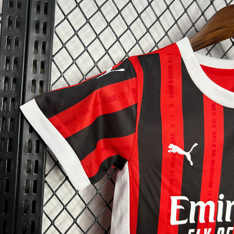 Kit Enfant AC Milan Domicile 24/25